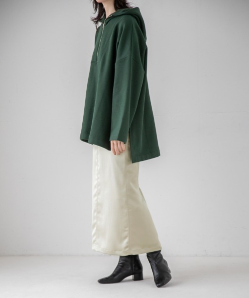 yuw（ユウ）の「ZIPUP PONCHO　239258（スウェット・レディース・ブラック/ベージュ/グリーン・FREE）」の13枚目の写真