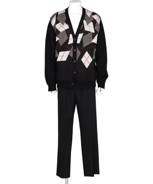 ANREALAGE(アンリアレイジ)の「ANREALAGE GRAVITY ARGYLE CARDIGAN(ニット/セーター・メンズ・ブラック・48)」の3枚目の写真