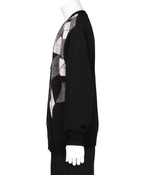 ANREALAGE(アンリアレイジ)の「ANREALAGE GRAVITY ARGYLE CARDIGAN(ニット/セーター・メンズ・ブラック・48)」の5枚目の写真