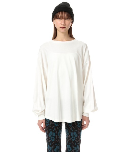 SLY（スライ）の「ROUND HEM CUT TOPS ラウンドヘムカット トップス（Tシャツ/カットソー・レディース・ブラック/オフホワイト/ピンク/ブラック系その他2・FREE）」の20枚目の写真