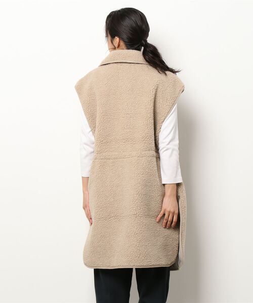 notch.(ノッチ)の「ボアビッグベスト(ダウンベスト・レディース・ベージュ/ブラウン・M)」の4枚目の写真