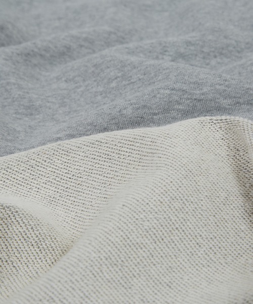 SIDEWAY STANCE（サイドウェイスタンス）の「【SIDEWAY STANCE】カレッジロゴ オーバーサイズ スウェット トレーナー（スウェット・メンズ・オフホワイト/ブラック/ブルーグレー/杢グレー/カーキ・MEDIUM/X-LARGE/LARGE）」の22枚目の写真