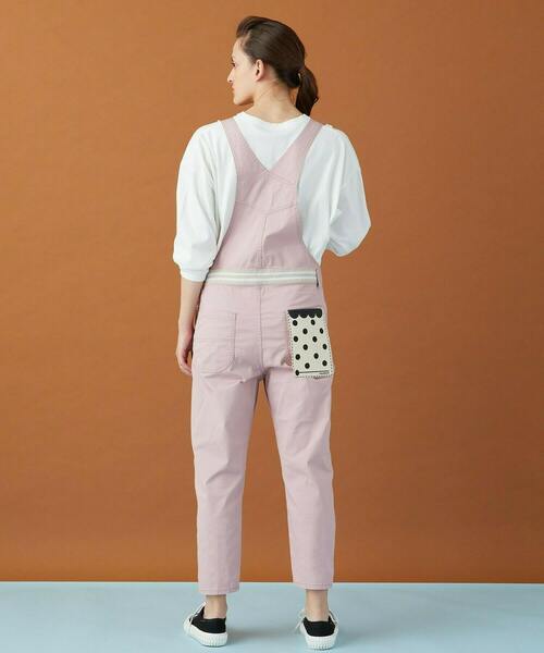 FRAPBOIS(フラボア)の「ムーブカラー サロペット(サロペット/オーバーオール・レディース・オリーブ/ピンク/クリーム・1/2/3)」の16枚目の写真