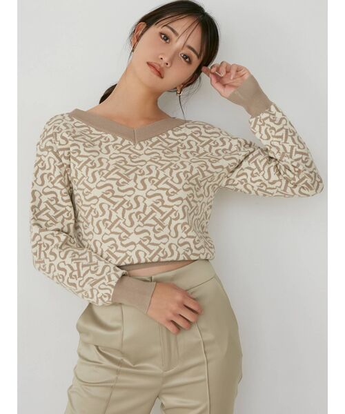 RESEXXY（リゼクシー）の「Vネックオフショルニットトップス（ニット/セーター・レディース・ブラック/ベージュ/ブルー・FREE）」の6枚目の写真