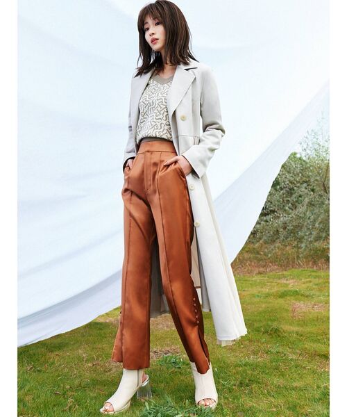 RESEXXY（リゼクシー）の「Vネックオフショルニットトップス（ニット/セーター・レディース・ブラック/ベージュ/ブルー・FREE）」の10枚目の写真