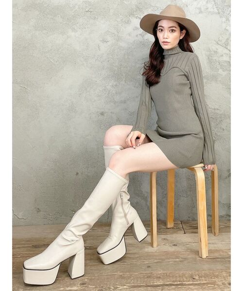 GYDA（ジェイダ）の「ベアデザインニットタイトワンピース（ワンピース・レディース・ベージュ/ブラック/オリーブ・FREE）」の7枚目の写真