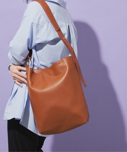 Aunt Marie's（アントマリーズ）の「シンプルリングワンハンドルショルダーバッグ / トートバッグ（トートバッグ・レディース・ブラウン/アイボリー/ブラック/ベージュ・FREE）」の14枚目の写真