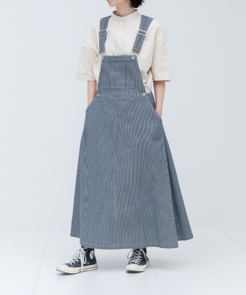 EDIT Gris（エディットグリ）の「ヒッコリーサロペットスカート（サロペット/オーバーオール・レディース・ホワイト/ブラック・FREE）」の8枚目の写真