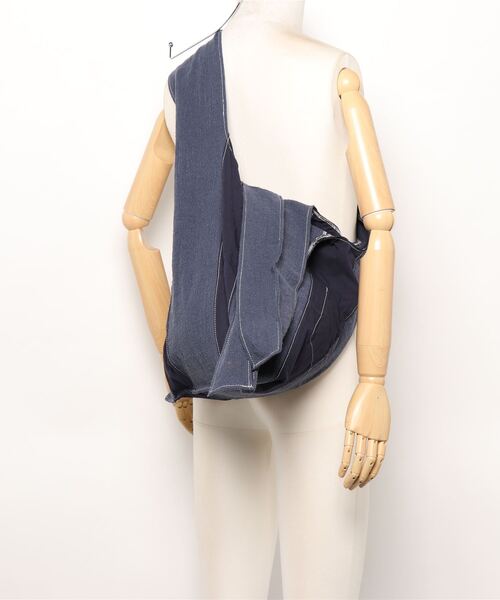 EARTH MADE（アースメイド）の「SWITCH PATTERN BIG 2WAY 肩掛け/TOTE（トートバッグ・レディース・ネイビー/ライトグレー/カーキ/ブラック・FREE）」の11枚目の写真