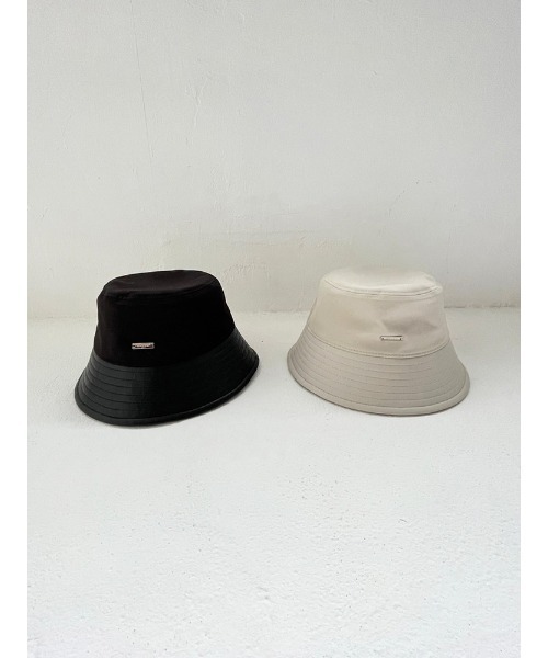 ENVYM（アンビー）の「スウィッチングバケットハット（キャップ・レディース・ブラック/ホワイト・FREE）」の3枚目の写真