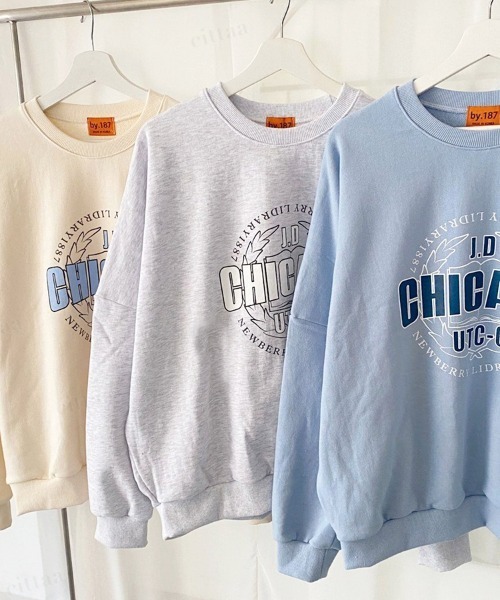 Dalfwin（ダールフィン）の「2022 S/S 春夏 韓国スウェット CHICAGOプリントスウェット トレーナー（スウェット・レディース・クリーム/グレー系その他/ライトブルー・FREE）」の7枚目の写真