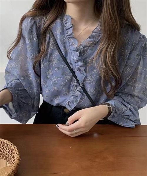 Dream garden(ドリームガーデン)の「レディース 長袖小花柄シフォンブラウス(シャツ/ブラウス・レディース・ベージュ/マスタード/ブルー・S/M/L)」の11枚目の写真