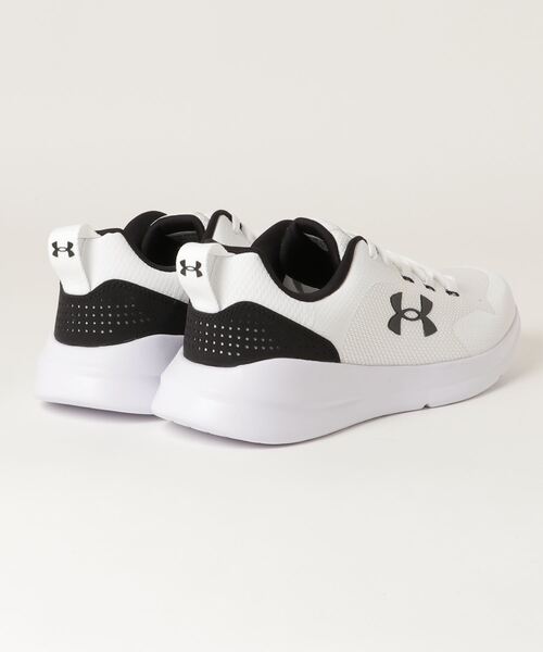 UNDER ARMOUR(アンダーアーマー)の「【別注】アンダーアーマー UA Essential 限定コラボ(スニーカー・メンズ・ホワイト×ブラック・25.5cm/26.5cm/27.5cm/25.0cm/26.0cm/27.0cm/28.0cm)」の3枚目の写真