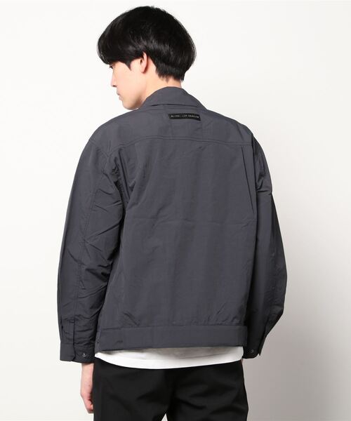 Guess（ゲス）の「Woven Jacket（その他アウター・メンズ・カーキ/グレー・MEDIUM/X-LARGE/LARGE）」の7枚目の写真