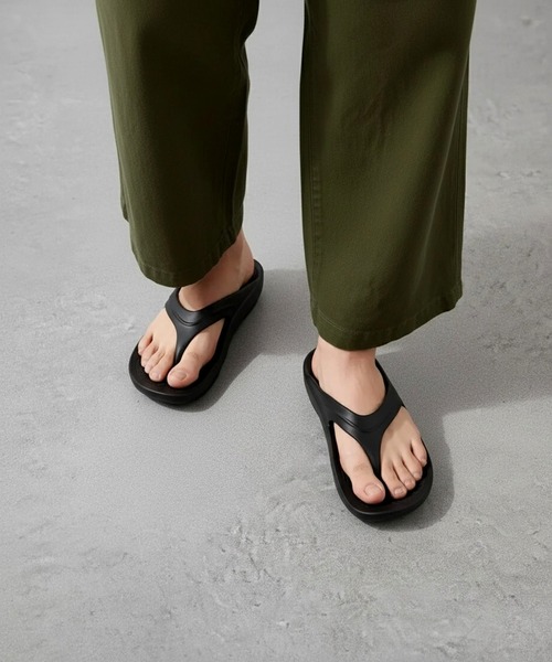 SETUP7（セットアップセブン）の「選べるバリエーション！【SETUP7】スライダーサンダル / トングサンダル KNF（サンダル・メンズ・グリーン/グレー/ブラック/ブラック系その他2/ブラック系3/ブラック系その他4/ピンク/ブルー/ライトグリーン/グレイッシュベージュ/ホワイト・42/44/40/38/37/36）」の15枚目の写真
