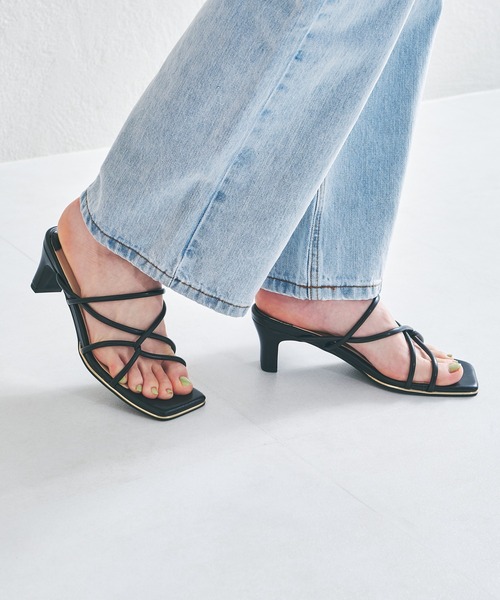 ORiental TRaffic（オリエンタルトラフィック）の「アシンメトリーチューブミュールサンダル/21234（サンダル・レディース・ホワイト/ブラック/オレンジ・LL/3L/S/M/L/SS）」の3枚目の写真