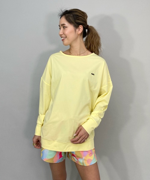 BILLABONG（ビラボン）の「BILLABONG/ビラボン 水陸両用ビッグシルエット無地ロンT/バックプリントロングスリーブTEE/長袖ラッシュガード   BC013-896（ラッシュガード・レディース・ホワイト/ブラック/イエロー・M/L）」の11枚目の写真