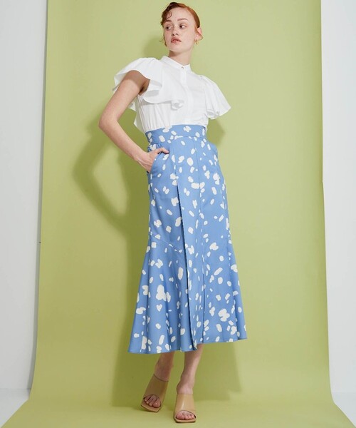 INella（イネラ）の「【INella/イネラ】クラフトドットプリントスカート（スカート・レディース・ブルー/グリーン・1/2）」の4枚目の写真