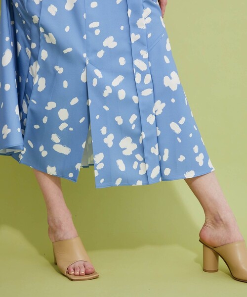 INella（イネラ）の「【INella/イネラ】クラフトドットプリントスカート（スカート・レディース・ブルー/グリーン・1/2）」の12枚目の写真