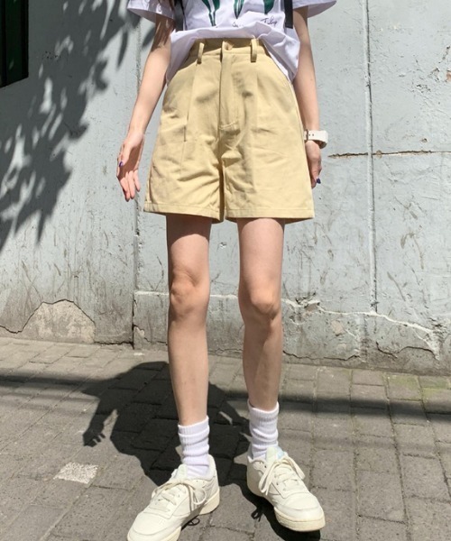 MANGROVE(マングローブ)の「ハイウエストカラーショートパンツ(その他パンツ・レディース・パープル/グレー/ホワイト/イエロー/ブラック/グリーン・LARGE/MEDIUM)」の15枚目の写真