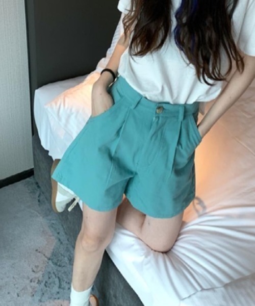 MANGROVE(マングローブ)の「ハイウエストカラーショートパンツ(その他パンツ・レディース・パープル/グレー/ホワイト/イエロー/ブラック/グリーン・LARGE/MEDIUM)」の16枚目の写真