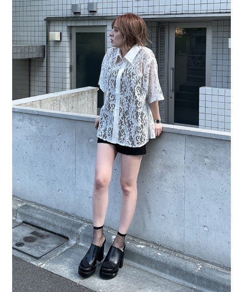 ENVYM（アンビー）の「Ｈ／ＳレースＳＨ（シャツ/ブラウス・レディース・ホワイト/ブラック・FREE）」の3枚目の写真