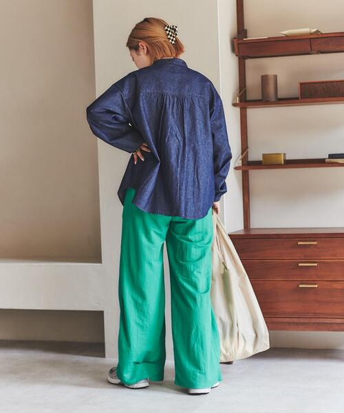 coen（コーエン）の「【WEB限定】フリルデニムシャツ（シャツ/ブラウス・レディース・ホワイト/ネイビー/コバルトブルー・M/L）」の10枚目の写真