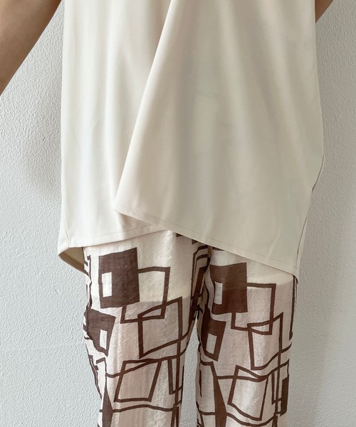wee9s(ウィークス)の「over size ponte vest / オーバーサイズポンチベスト(ベスト・レディース・ブラック/カーキ/アイボリー/テラコッタ・FREE)」の8枚目の写真