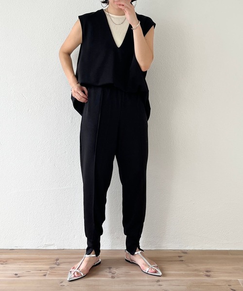 wee9s(ウィークス)の「over size ponte vest / オーバーサイズポンチベスト(ベスト・レディース・ブラック/カーキ/アイボリー/テラコッタ・FREE)」の20枚目の写真