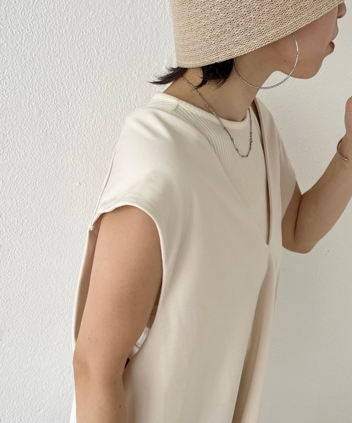 wee9s(ウィークス)の「over size ponte vest / オーバーサイズポンチベスト(ベスト・レディース・ブラック/カーキ/アイボリー/テラコッタ・FREE)」の7枚目の写真