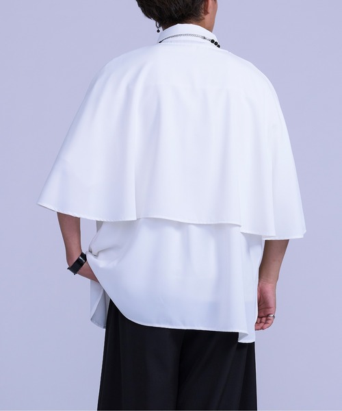 Ellno Loset（エルノロゼット）の「2wayケープ付きシャツ（シャツ/ブラウス・メンズ・オフホワイト/ブルーグレー・MEDIUM/LARGE）」の9枚目の写真