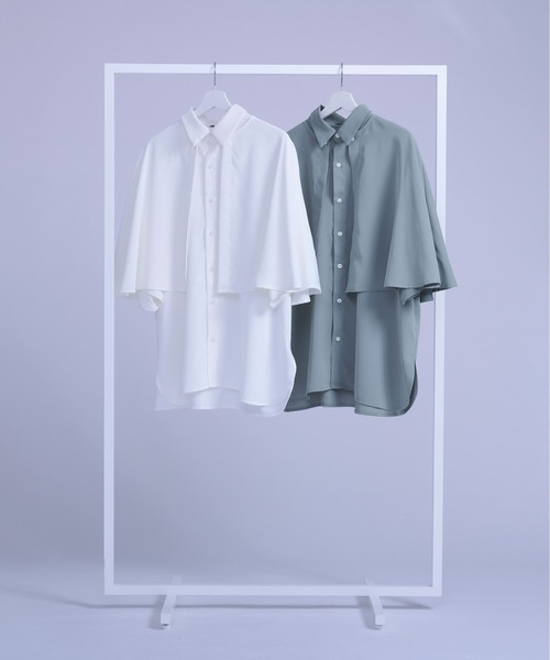 Ellno Loset（エルノロゼット）の「2wayケープ付きシャツ（シャツ/ブラウス・メンズ・オフホワイト/ブルーグレー・MEDIUM/LARGE）」の11枚目の写真