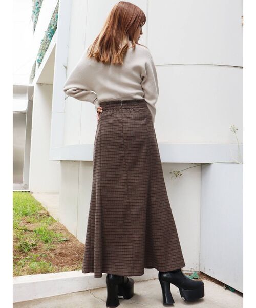 MURUA(ムルーア)の「クロスウエストマーメイドスカート(スカート・レディース・ブラック/グリーン/その他1・1/2)」の7枚目の写真