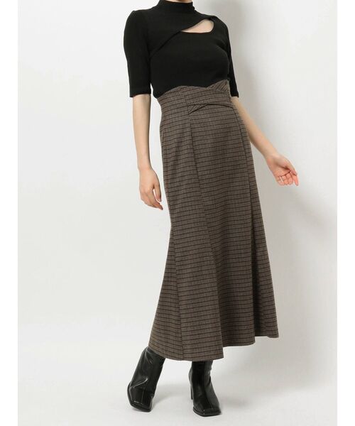 MURUA(ムルーア)の「クロスウエストマーメイドスカート(スカート・レディース・ブラック/グリーン/その他1・1/2)」の12枚目の写真