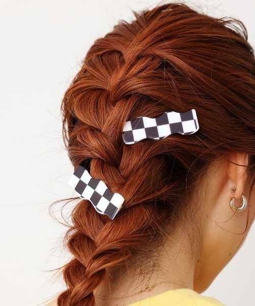 RODEO CROWNS WIDE BOWL（ロデオクラウンズワイドボウル）の「チェッカーフラッグヘアクリップ（バレッタ/ヘアクリップ・レディース・ブルー系その他/ブラック系その他/ピンク系その他・FREE）」の4枚目の写真