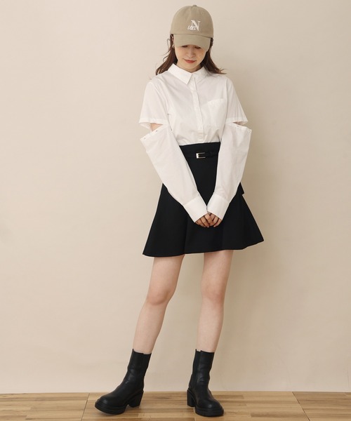 one after another NICE CLAUP（ワンアフターアナザーナイスクラップ）の「袖が取り外せる マルチWAY半袖シャツ（シャツ/ブラウス・レディース・サックスブルー系/オフホワイト/ブラウン/ベージュ・FREE）」の6枚目の写真