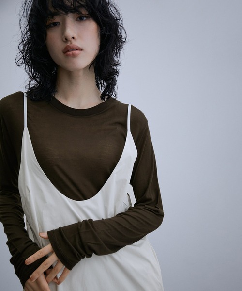 BASERANGE(ベースレンジ)の「【Baserange】LONG SLEEVE TEE(Tシャツ/カットソー・レディース・ブラック/スミクロ/ブラウン系その他/ベージュ・S)」の3枚目の写真