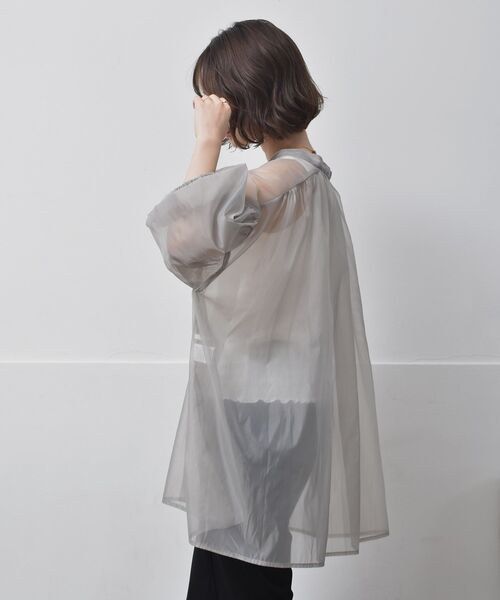 RETRO GIRL（レトロガール）の「袖バルーンオーガンジーBL（シャツ/ブラウス・レディース・ライトグレー/ブラウン/グリーン・FREE）」の9枚目の写真