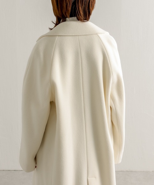 COLLAGE GALLARDAGALANTE（コラージュガリャルダガランテ）の「希少素材を使用した/タスマニアウール/エアリーロングチェスターコート（チェスターコート・レディース・ホワイト/グリーン・FREE）」の11枚目の写真