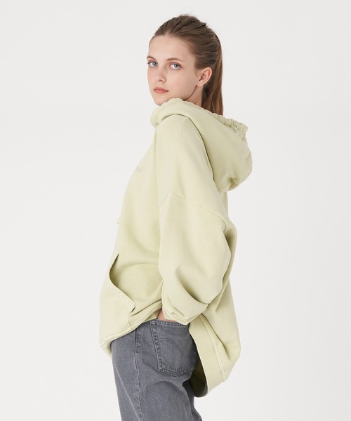 Levi's(リーバイス)の「Levi's/リーバイス LEVI'S(R) FRESH CARAVAN パーカー NATURAL DYE TIGHT LOOPS(パーカー・レディース・グリーン・S/XS/M)」の2枚目の写真