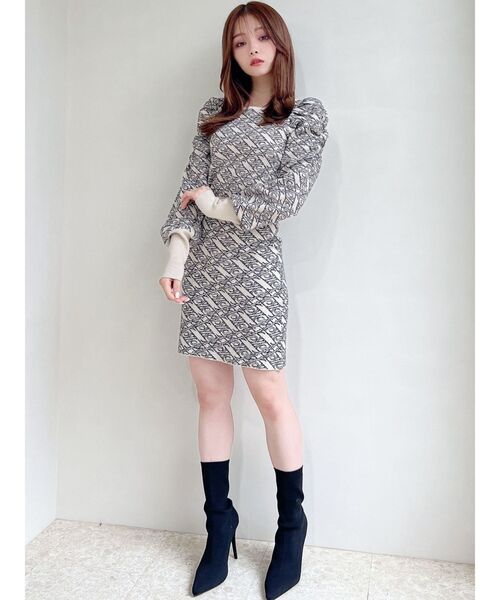 RESEXXY(リゼクシー)の「ストレッチスレンダーブーツ(ブーツ・レディース・アイボリー/ブラック・SMALL/MEDIUM/LARGE)」の12枚目の写真