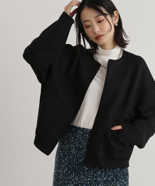 NATURAL BEAUTY BASIC（ナチュラルビューティーベーシック）の「フォルムカットブルゾン（ブルゾン・レディース・ブラック/ベージュ系その他2・SMALL/MEDIUM）」の2枚目の写真