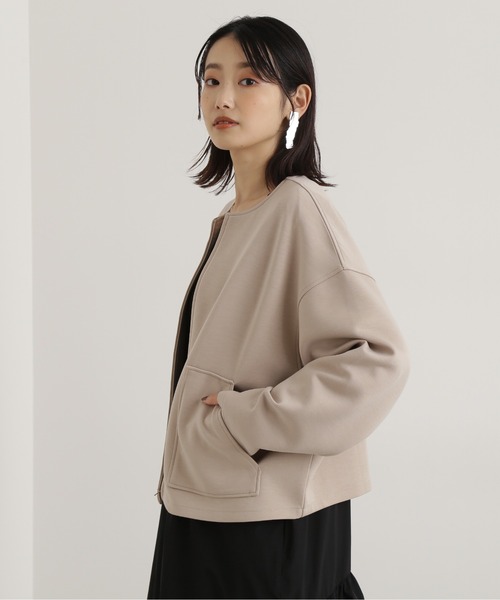 NATURAL BEAUTY BASIC（ナチュラルビューティーベーシック）の「フォルムカットブルゾン（ブルゾン・レディース・ブラック/ベージュ系その他2・SMALL/MEDIUM）」の14枚目の写真