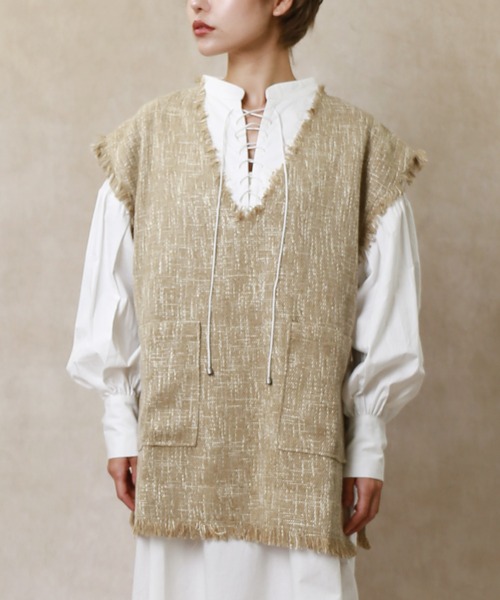 Lull（ルル）の「【Lull / ルル】フリンジツイードベスト（ベスト・レディース・アイボリー/ベージュ/ブラック・ONESIZE）」の4枚目の写真