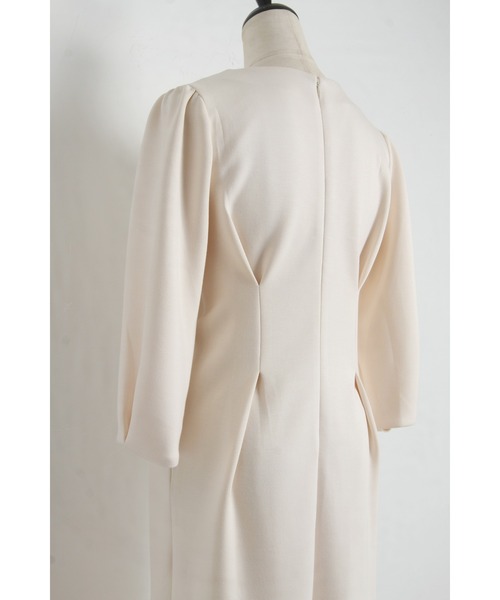 &. NOSTALGIA(アンドドットノスタルジア)の「【yuumiさんコラボ】ダンボールポンチタックワンピース(ワンピース・レディース・アイボリー/ダークネイビー・FREE)」の20枚目の写真