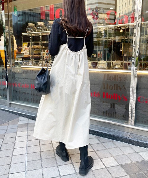 Meli rich（メリーリッチ）の「バックギャザーキャミワンピース（ジャンパースカート・レディース・ライトベージュ/ブラック/オレンジ・MEDIUM）」の20枚目の写真