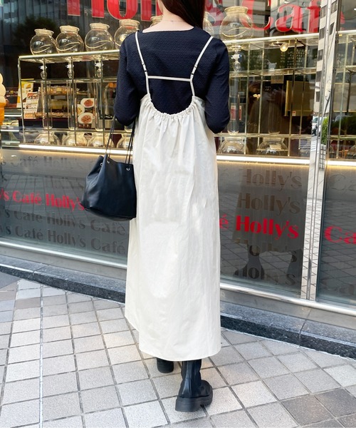 Meli rich（メリーリッチ）の「バックギャザーキャミワンピース（ジャンパースカート・レディース・ライトベージュ/ブラック/オレンジ・MEDIUM）」の21枚目の写真