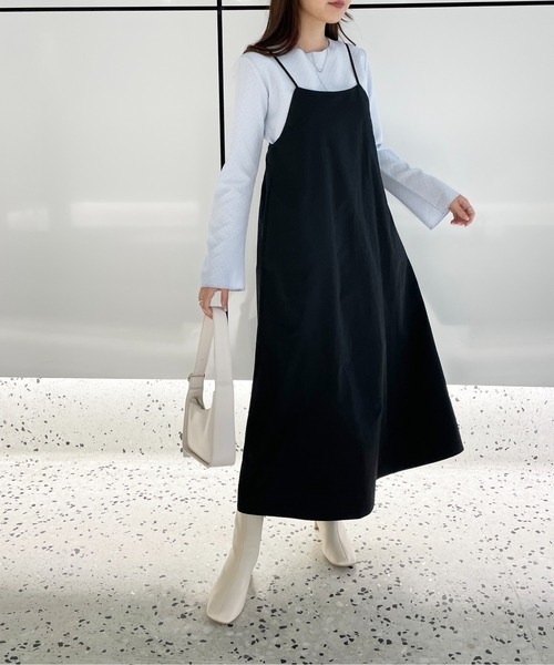 Meli rich（メリーリッチ）の「バックギャザーキャミワンピース（ジャンパースカート・レディース・ライトベージュ/ブラック/オレンジ・MEDIUM）」の7枚目の写真