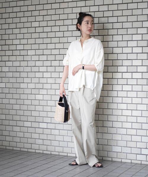 coen(コーエン)の「接触冷感ボリュームスリーブブラウス(シャツ/ブラウス・レディース・ネイビー/イエロー/ターコイズブルー/オフホワイト・M/L)」の14枚目の写真