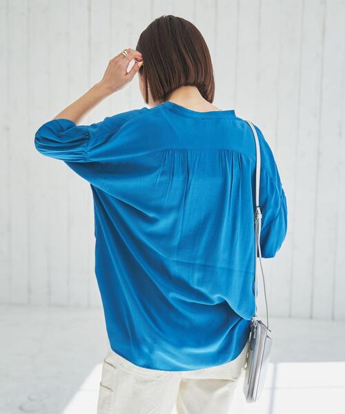 coen(コーエン)の「接触冷感ボリュームスリーブブラウス(シャツ/ブラウス・レディース・ネイビー/イエロー/ターコイズブルー/オフホワイト・M/L)」の21枚目の写真